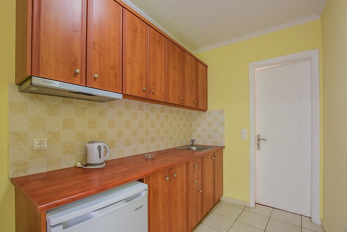 Imagen de la habitación del Hotel Timos. Foto 10