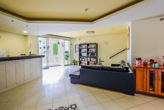 Imagen de los interiores del Hotel Timos. Foto 16