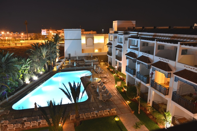Imagen de la piscina del Hotel Timoulay and Spa Agadir. Foto 13