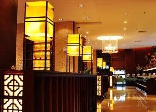 Imagen del bar/restaurante del Hotel Timton International. Foto 4