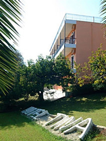 Imagen general del Hotel Tina, Dassia. Foto 2