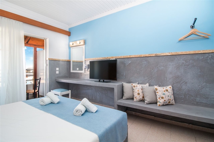 Imagen general del Hotel Tinas Plus. Foto 2