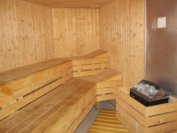 Imagen de los interiores del Hotel Tindari Resort Y Marina Beach. Foto 3