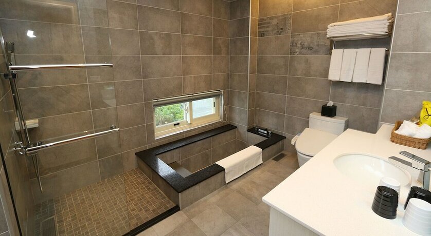 Imagen de la habitación del Hotel Ting-Feng BandB. Foto 16