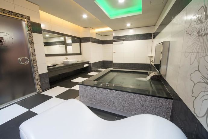 Imagen general del Hotel Ting-Shuai Motel. Foto 14