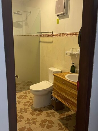 Imagen de la habitación del Hotel Tinggian Hill Retreat. Foto 17