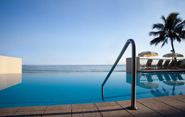 Imagen de la piscina del Hotel Tingirana Noosa. Foto 8