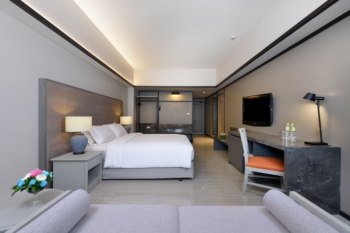 Imagen de la habitación del Hotel Tinidee Bangkok Golf Club. Foto 5