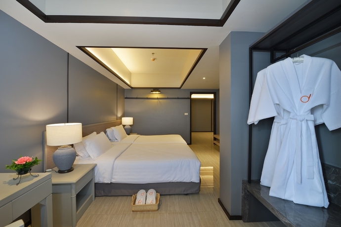 Imagen de la habitación del Hotel Tinidee Bangkok Golf Club. Foto 8