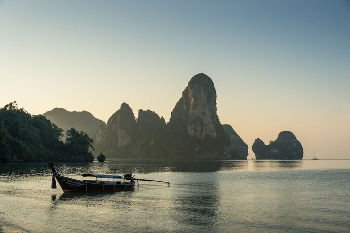 Imagen general del Hotel Tinidee Hideaway Tonsai Beach Krabi. Foto 4