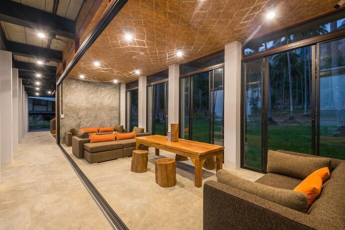 Imagen de los interiores del Hotel Tinidee Hideaway Tonsai Beach Krabi. Foto 34