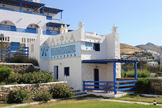Imagen de los exteriores del Hotel Tinos Beach. Foto 13