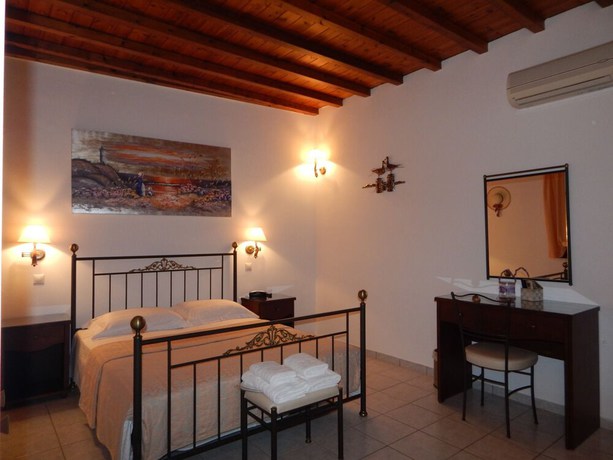 Imagen de la habitación del Hotel Tinos Suites and Apartments. Foto 3