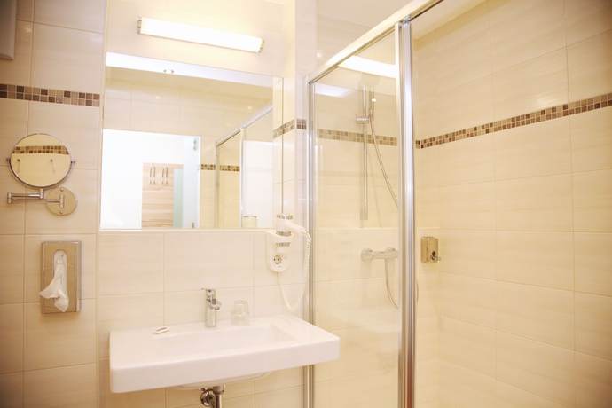 Imagen de la habitación del Hotel Tinschert-Restaurant-Partyservice. Foto 18