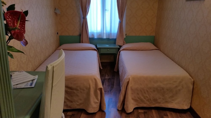 Imagen de la habitación del Hotel Tintoretto. Foto 12