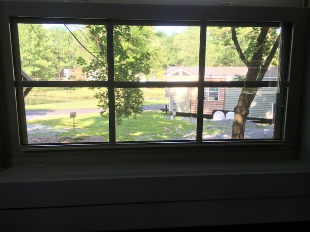 Imagen de la habitación del Hotel Tiny Estates Tiny Homes. Foto 7