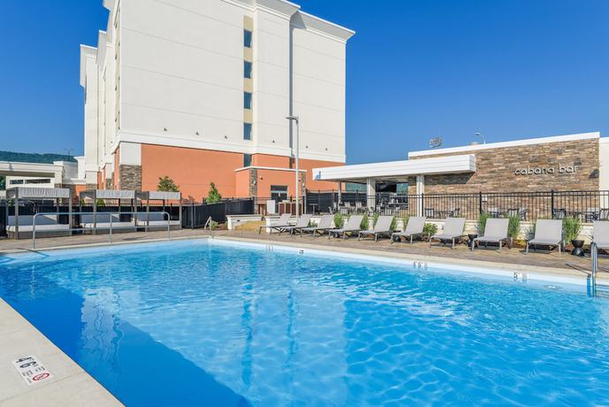 Imagen de la piscina del Hotel Tioga Downs Casino and Resort. Foto 17