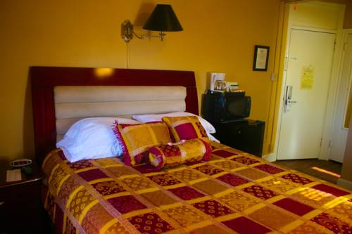 Imagen de la habitación del Hotel Tioga Extended Stay. Foto 7