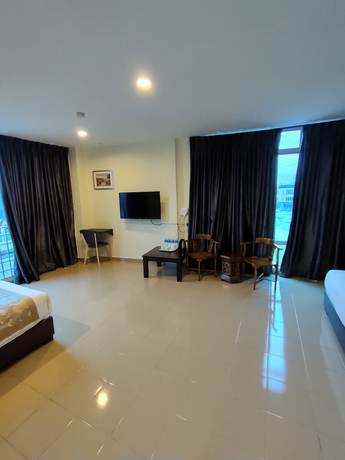 Imagen de la habitación del Hotel Tiong Hua. Foto 2