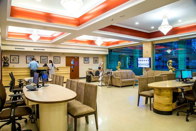 Imagen general del Hotel Tip Top Plaza. Foto 1