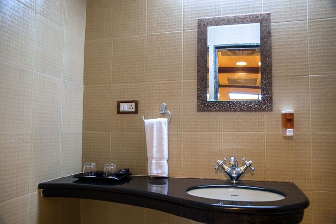 Imagen general del Hotel Tip Top Plaza. Foto 9