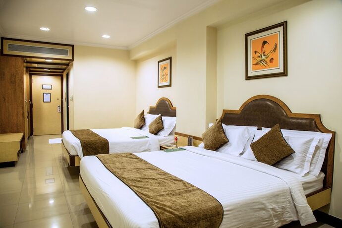 Imagen general del Hotel Tip Top Plaza. Foto 12
