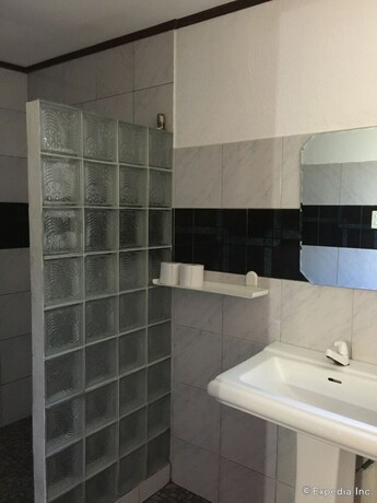 Imagen de la habitación del Hotel Tiptop Resto and Delishop. Foto 17