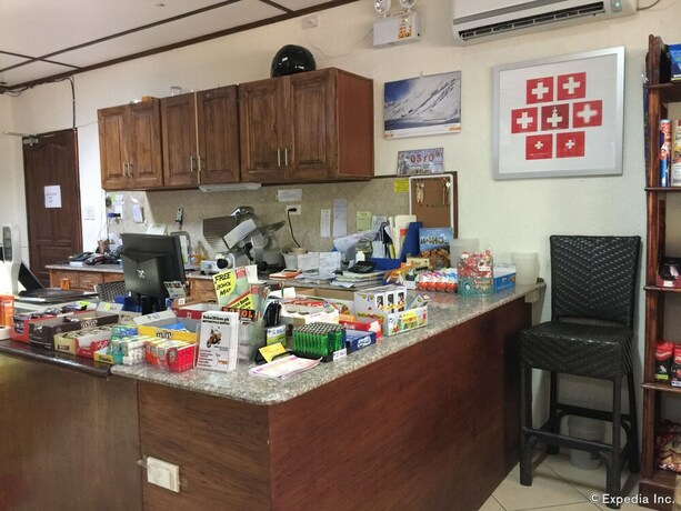 Imagen de los interiores del Hotel Tiptop Resto and Delishop. Foto 20