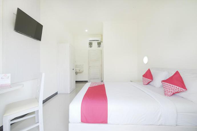 Imagen de la habitación del Hotel Tirai Bambu Jimbaran. Foto 6