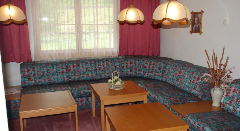 Imagen de la habitación del Hotel Tirana. Foto 2