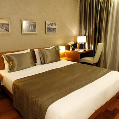 Imagen de la habitación del Hotel Tirana International and Conference Centre. Foto 23