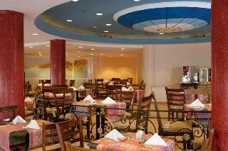 Imagen del bar/restaurante del Hotel Tirana Island View. Foto 4