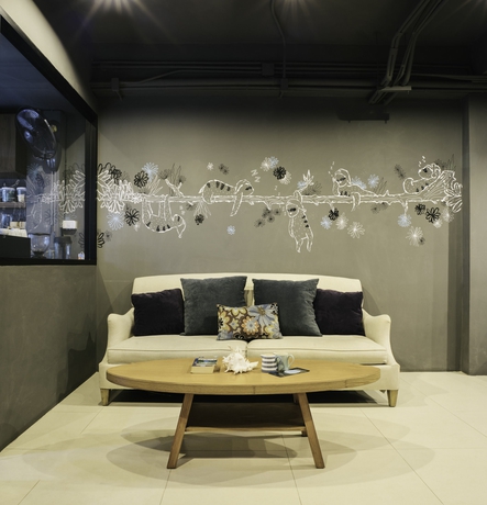 Imagen de los interiores del Hotel Tiras Patong Beach. Foto 14