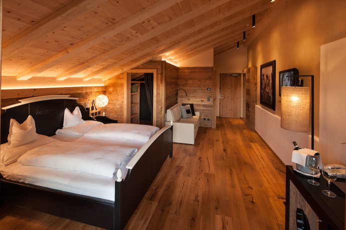 Imagen de la habitación del Hotel Tirler - Dolomites Living. Foto 11