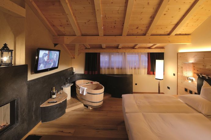Imagen de la habitación del Hotel Tirler - Dolomites Living. Foto 15