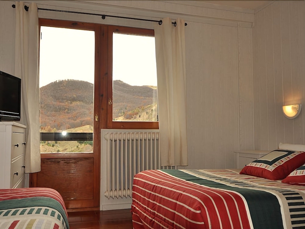 Imagen de la habitación del Hotel Tirol, Formigal. Foto 11