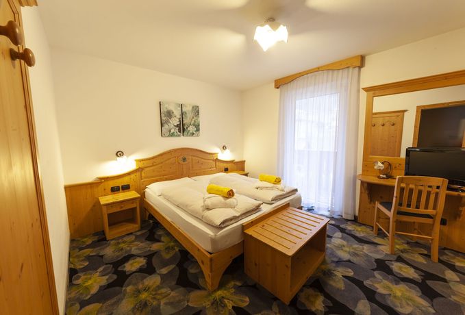 Imagen de la habitación del Hotel Tirol Natural Idyll. Foto 13