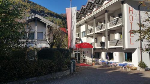 Imagen general del Hotel Tiroler Adler. Foto 1