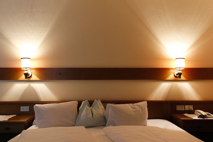 Imagen de la habitación del Hotel Tirolerhof, St. Georgen - San Giorgio. Foto 5