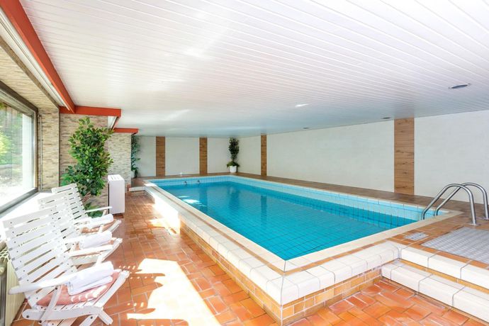 Imagen de la piscina del Hotel Tirolerhof, St. Georgen - San Giorgio. Foto 19