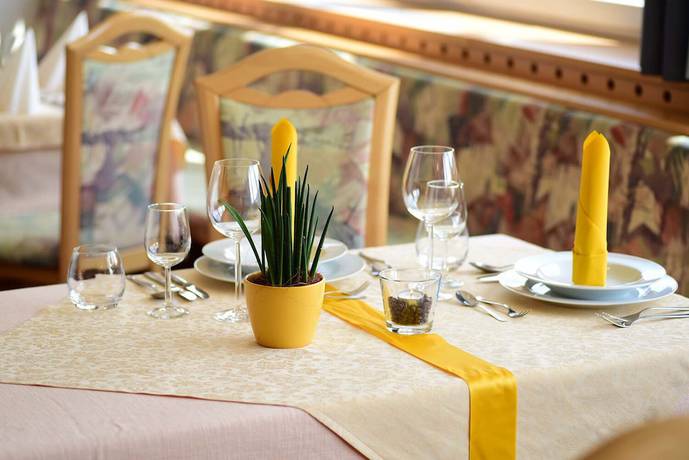 Imagen del bar/restaurante del Hotel Tirolerhof, Terento. Foto 9