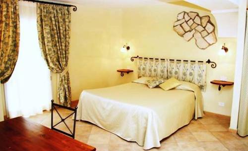 Imagen de la habitación del Hotel Tirrena Bike & Country. Foto 10