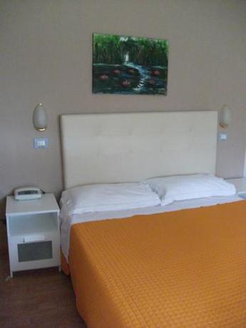 Imagen de la habitación del Hotel Tirrenia, Chianciano Terme. Foto 7