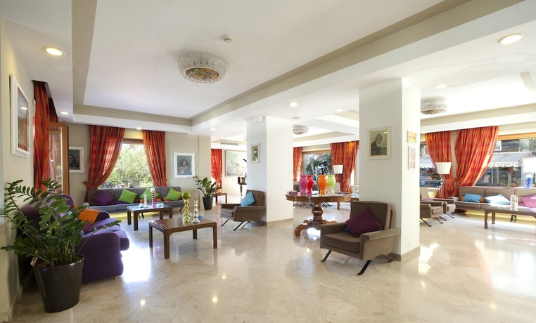 Imagen de los interiores del Hotel Tirrenia, Sorrento. Foto 12