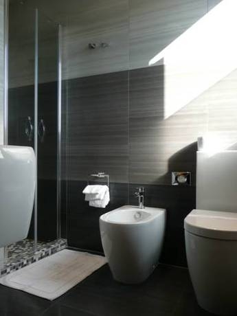 Imagen de la habitación del Hotel Tirrenia, Viareggio. Foto 15