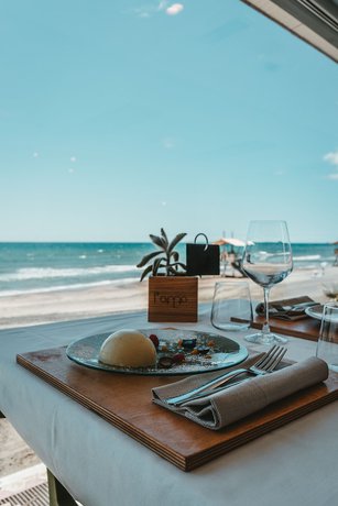 Imagen del bar/restaurante del Hotel Tirreno, Latina. Foto 3