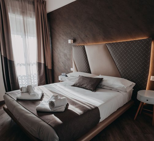Imagen de la habitación del Hotel Tirreno, Latina. Foto 12
