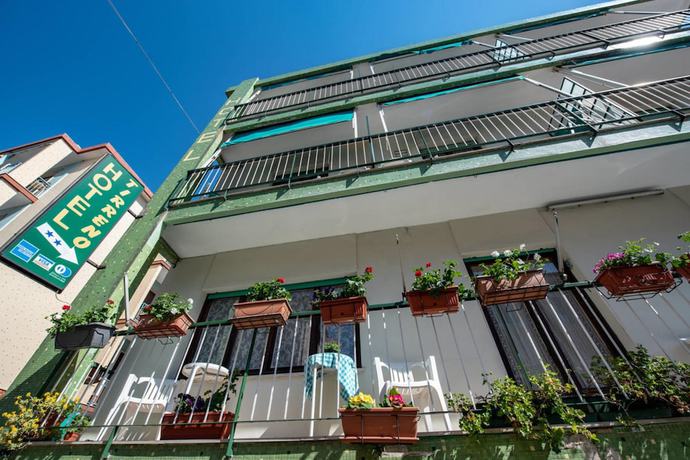 Imagen general del Hotel Tirreno, Piani di Celle. Foto 2
