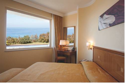 Imagen de la habitación del Hotel Tirreno, Tropea. Foto 7