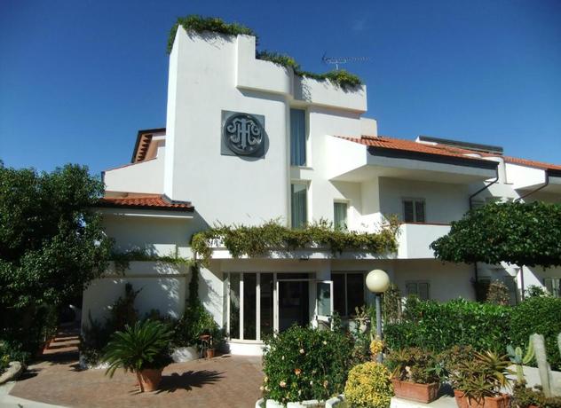 Imagen general del Hotel Tirreno, Tropea. Foto 2